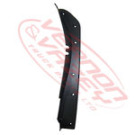 FRONT BUMPER SIDE MOULDING - R/H - MAN TGX 2008- VERSION 1