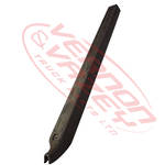 GUARD KICK TRIM - LH REAR - TOYOTA DYNA XZU320 2000- DOUBLE CAB